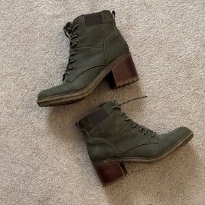 Crown Vintage Boot